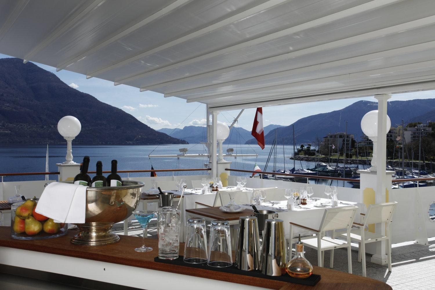Holiday Hotel Yachtsport Resort Lago Maggiore Бриссаго Екстер'єр фото